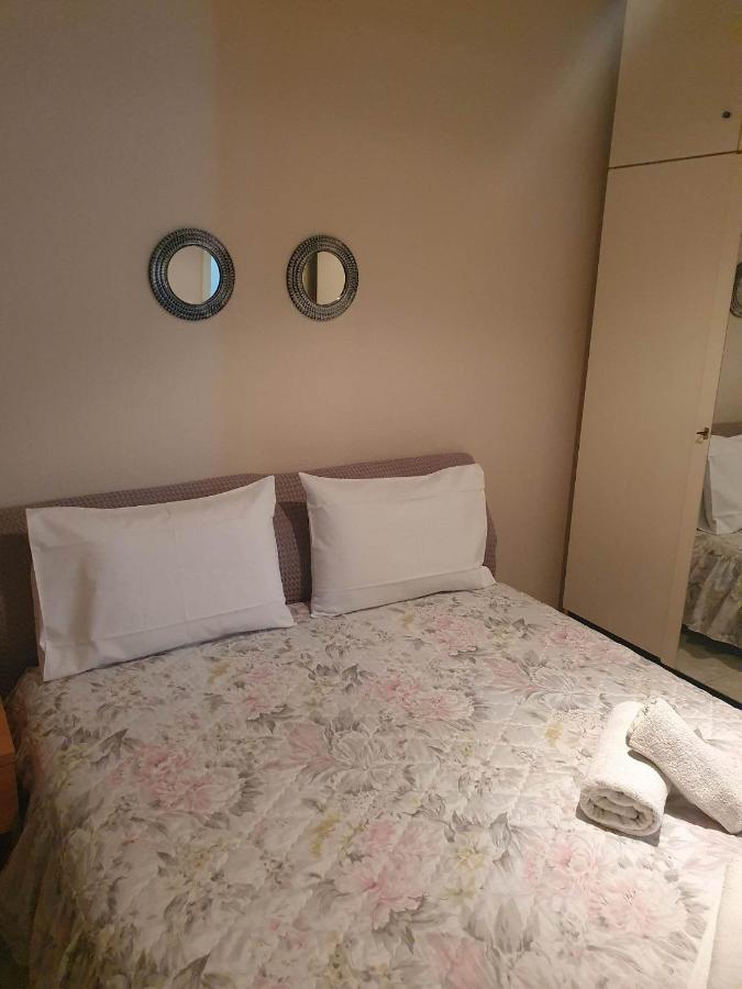 Elle Apartment By Alp Hospitality Services Nea Kallikrateia Ngoại thất bức ảnh