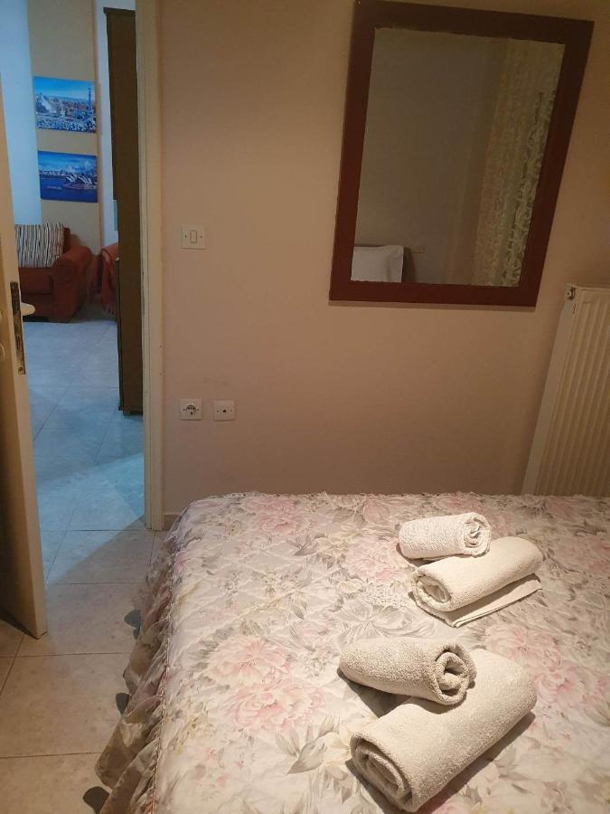 Elle Apartment By Alp Hospitality Services Nea Kallikrateia Ngoại thất bức ảnh