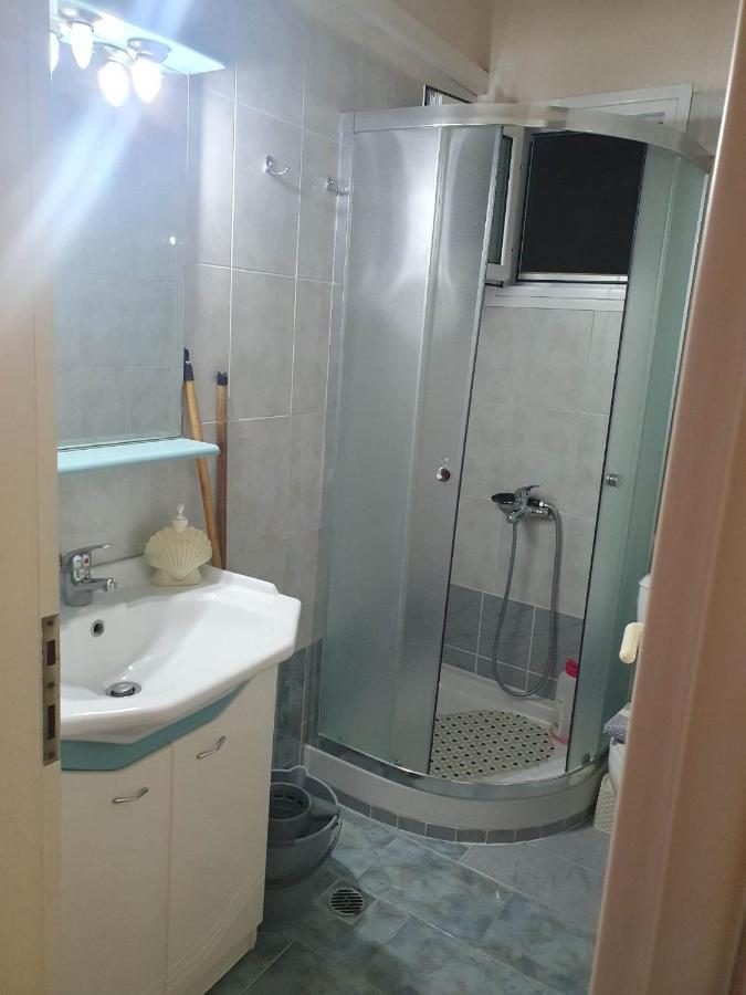 Elle Apartment By Alp Hospitality Services Nea Kallikrateia Ngoại thất bức ảnh