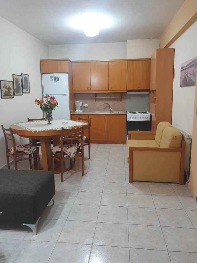 Elle Apartment By Alp Hospitality Services Nea Kallikrateia Ngoại thất bức ảnh