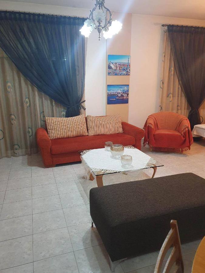 Elle Apartment By Alp Hospitality Services Nea Kallikrateia Ngoại thất bức ảnh